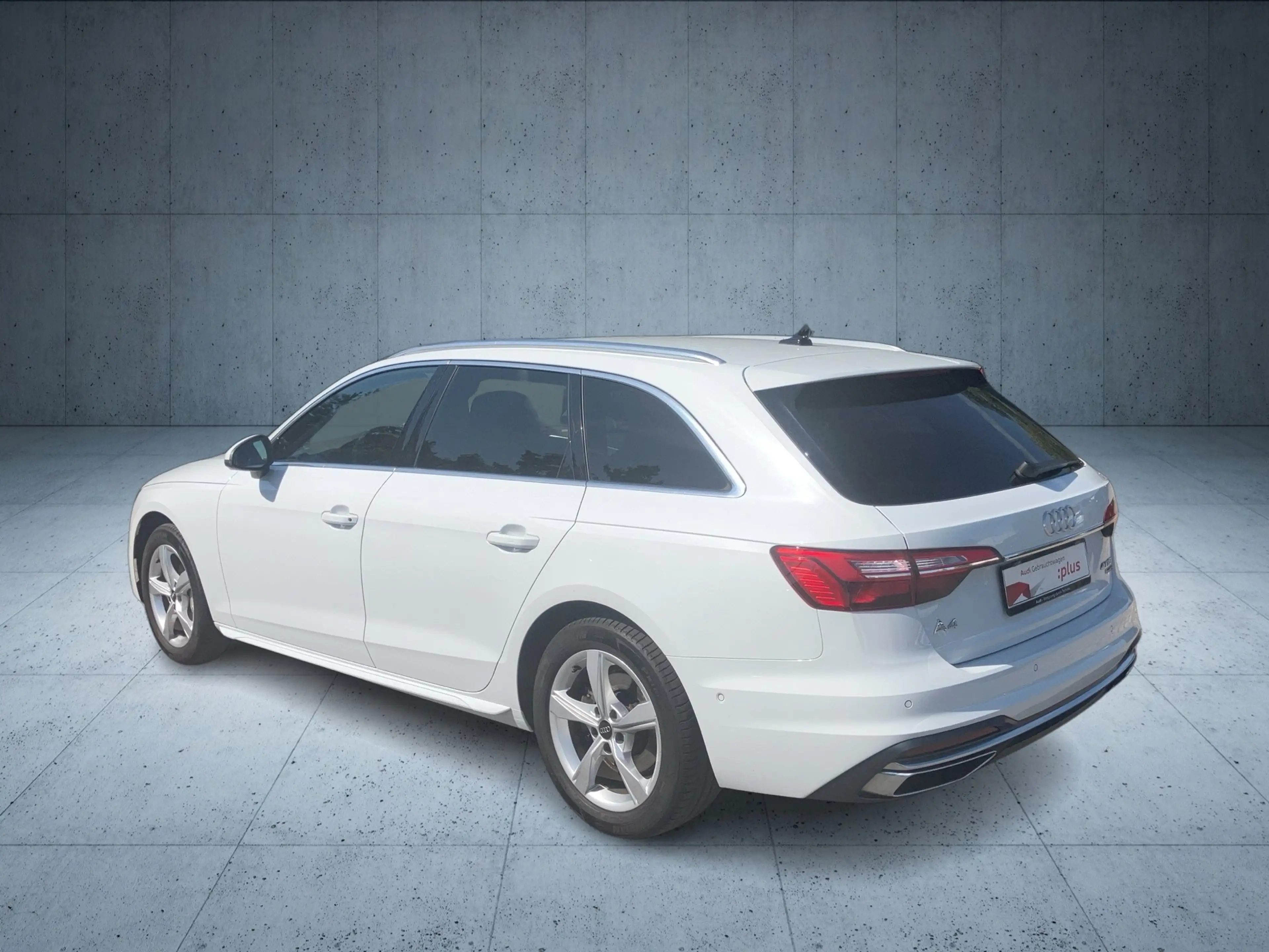 Audi A4 Avant Advanced advanced 40 TDI quattro 150(204) S — photo 4