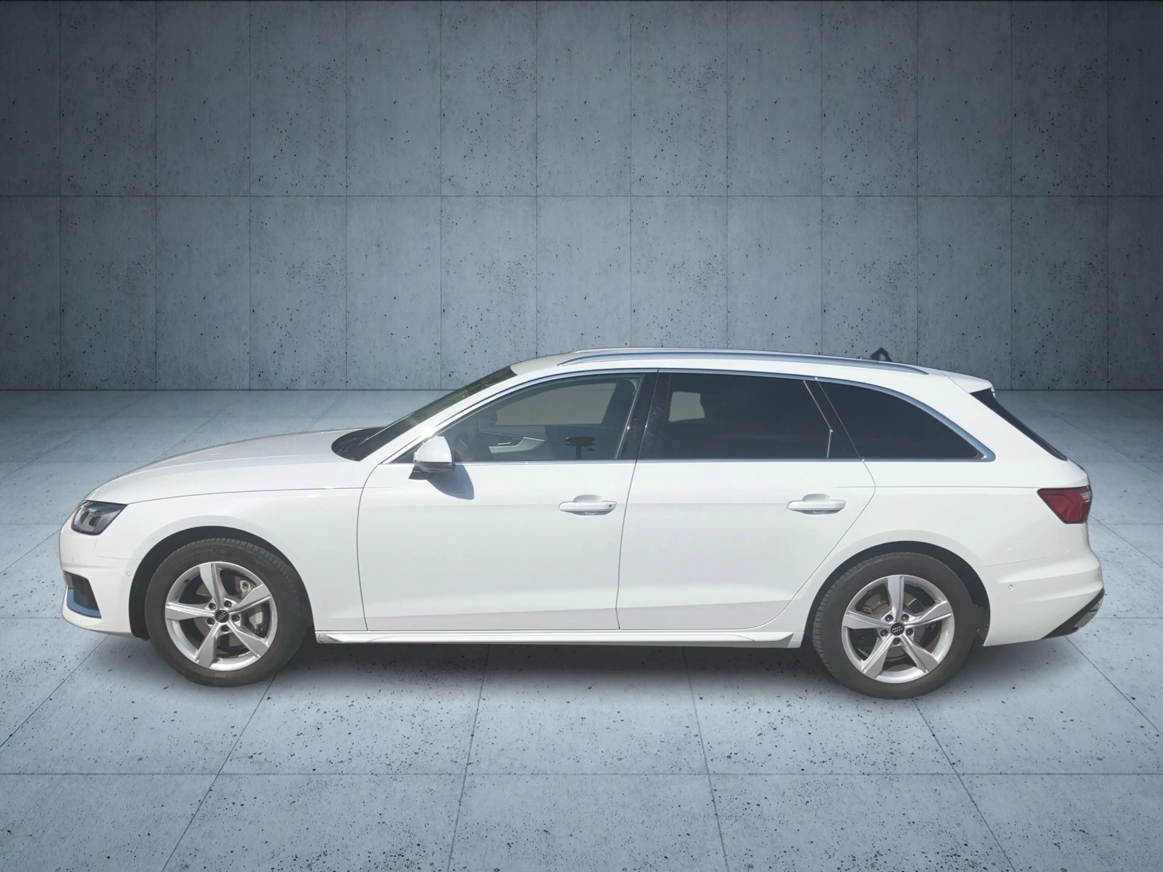 Audi A4 Avant Advanced advanced 40 TDI quattro 150(204) S — photo 3