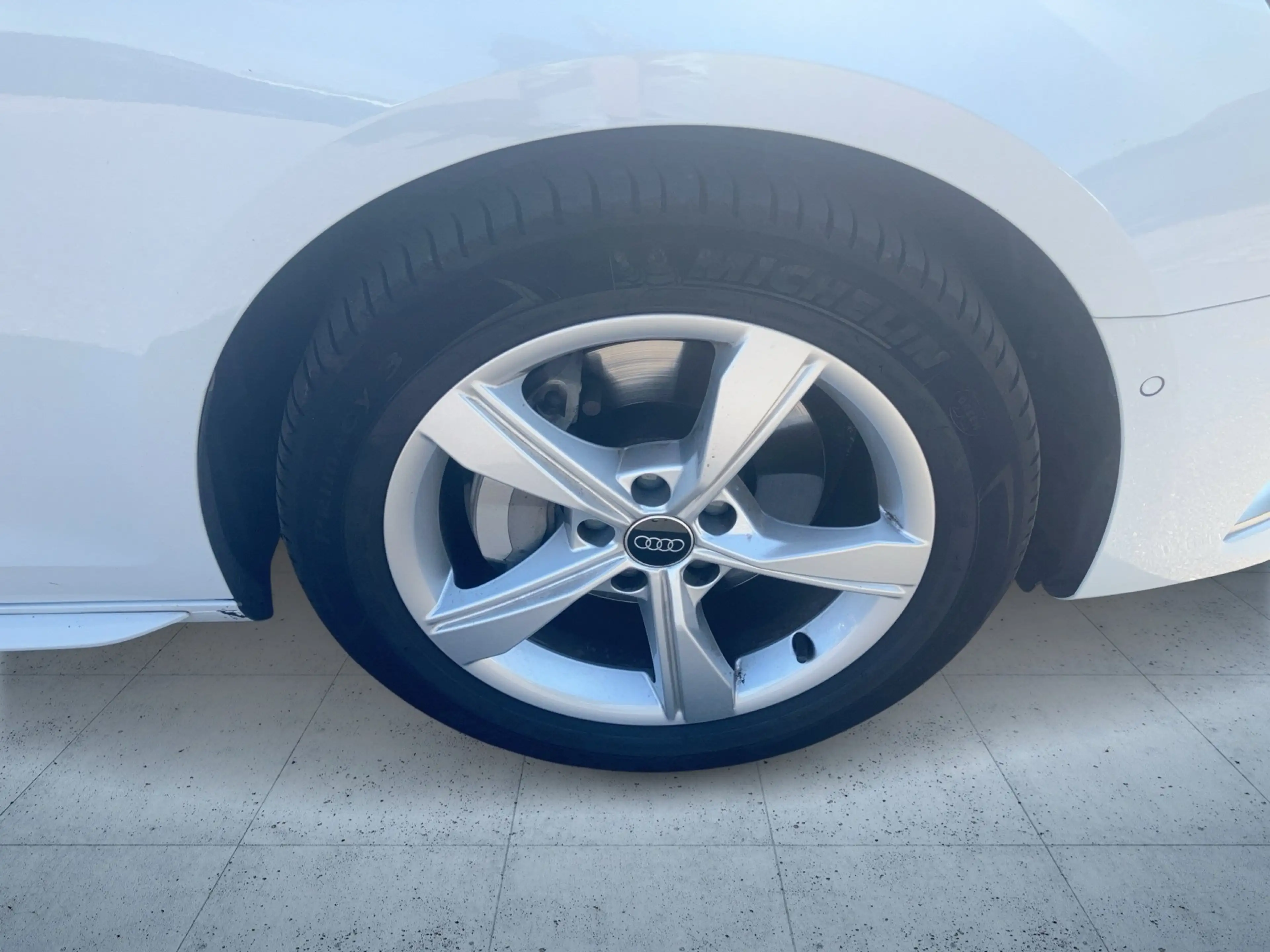 Audi A4 Avant Advanced advanced 40 TDI quattro 150(204) S — photo 8