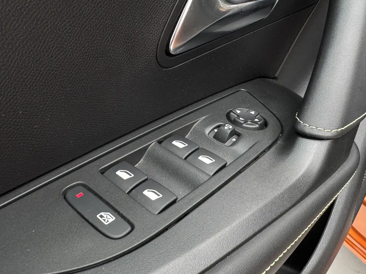 Peugeot 2008 PureTech 130 GT-Line Trekhaak afneembaar Schui, миниатюра 28