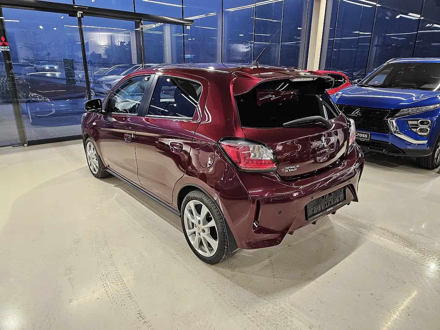 Mitsubishi Space Star 1,2 MIVEC Invite AS&G Violett - 2