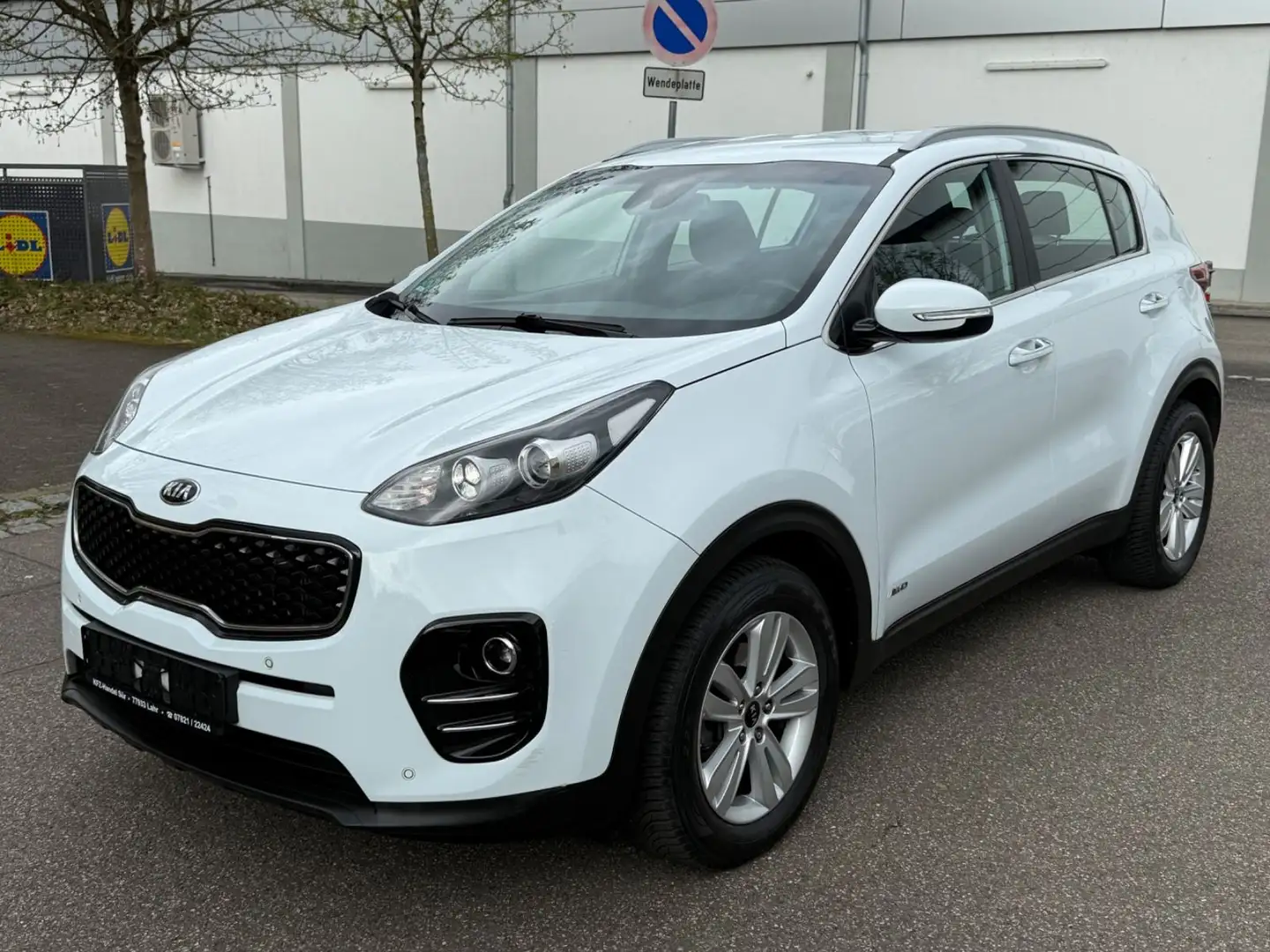 Kia Sportage Vision 4WD TÜV NEU/NAVI/LED/SPUR/R-CAM/ Bianco - 2