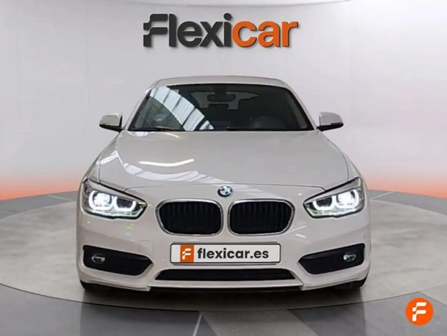BMW 116 116d Blanc - 2