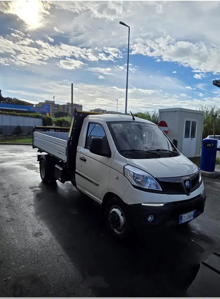 Piaggio Porter