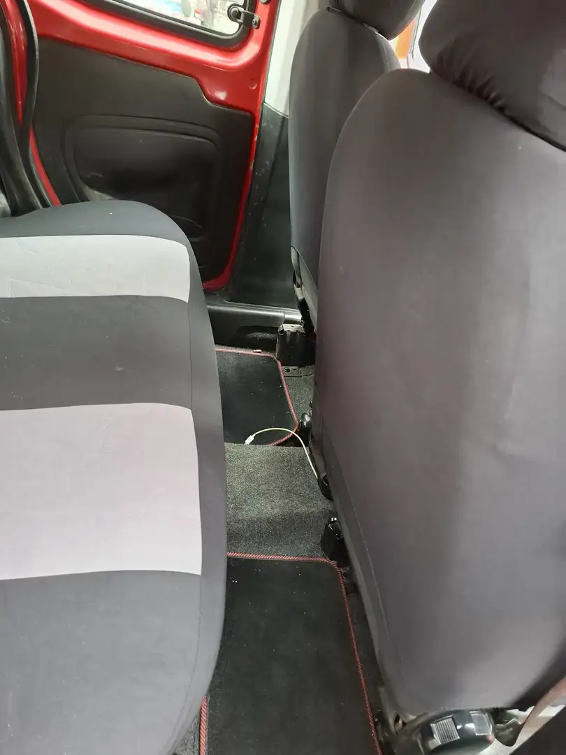 Fiat Fiorino autocarro 5 posti Rojo - 1