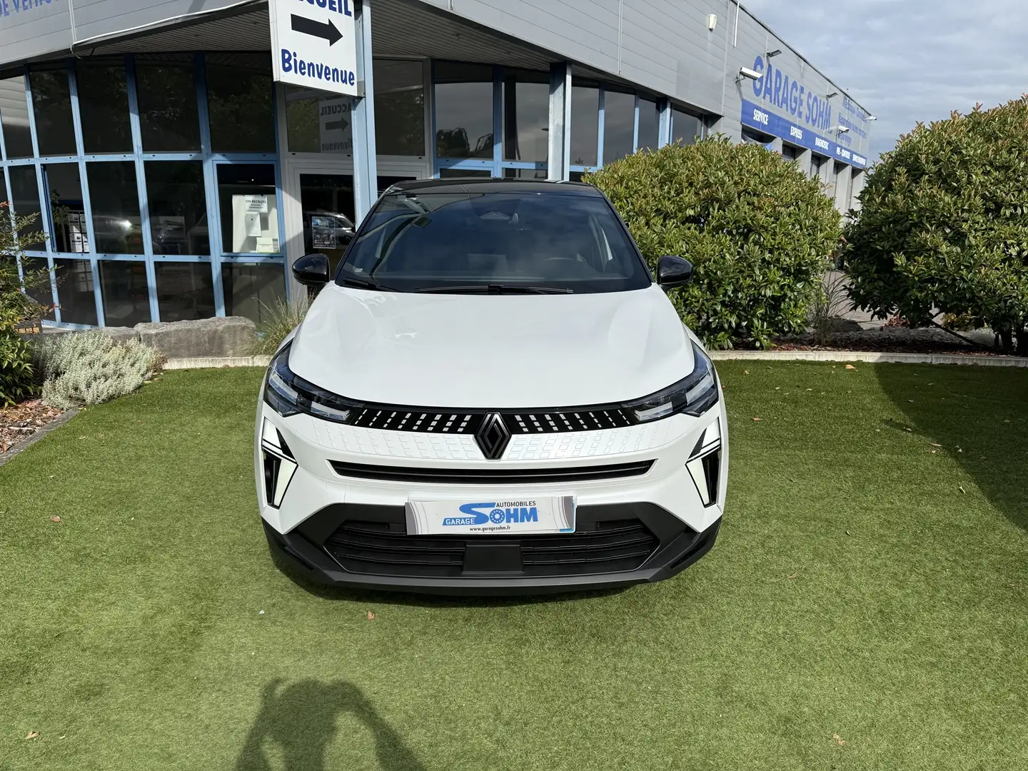 Renault Captur 1.3 TCE MILD HYBRID 160CH TECHNO EDC Blanc - 2
