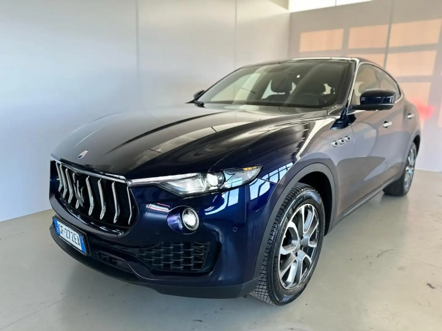 Maserati Levante V6 Diesel 275 CV AWD Blu/Azzurro - 1