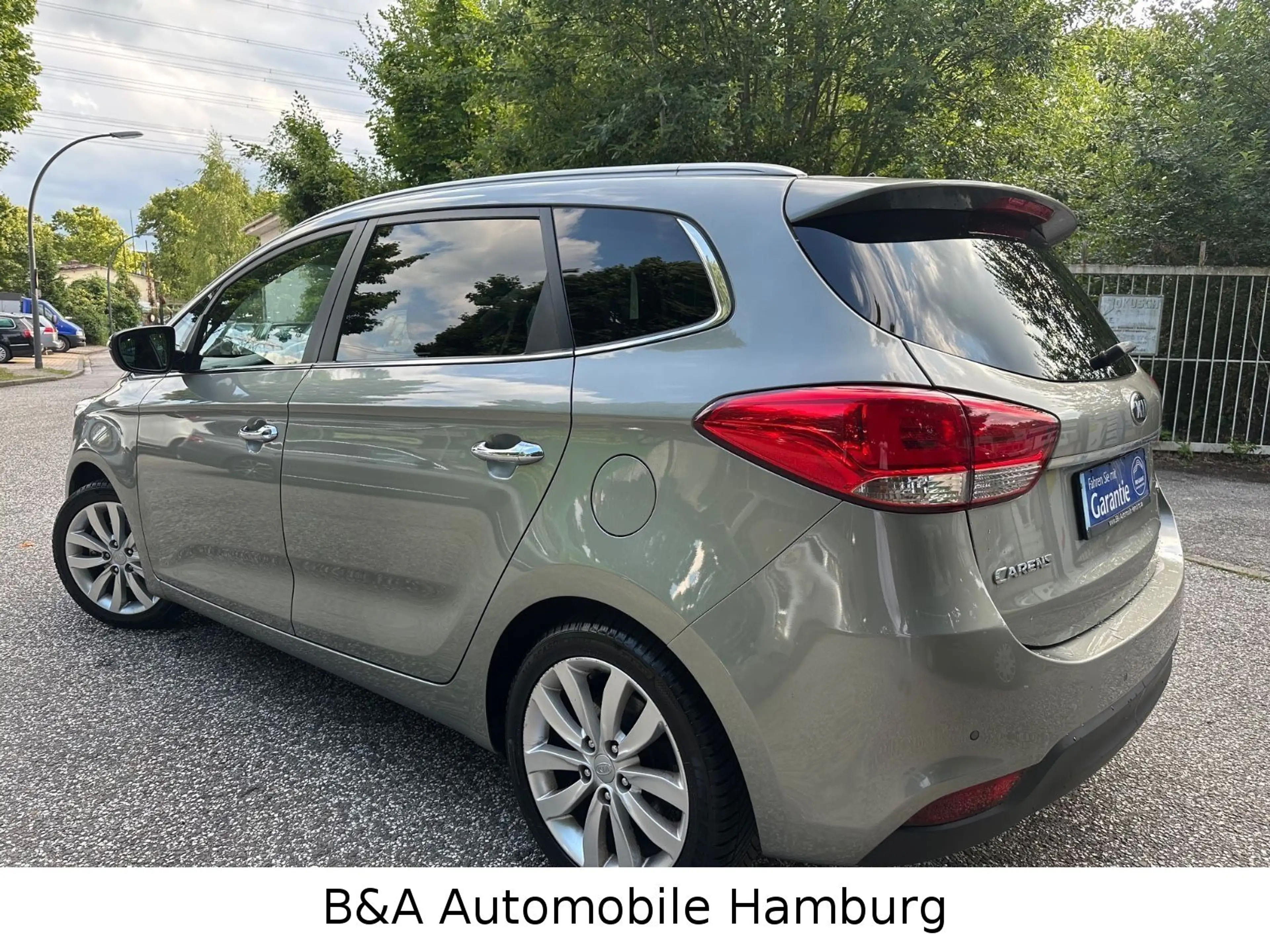 Kia Carens Edition 7 Sitze+2 Hand+Tüv/Au Neu+Navi — photo 4