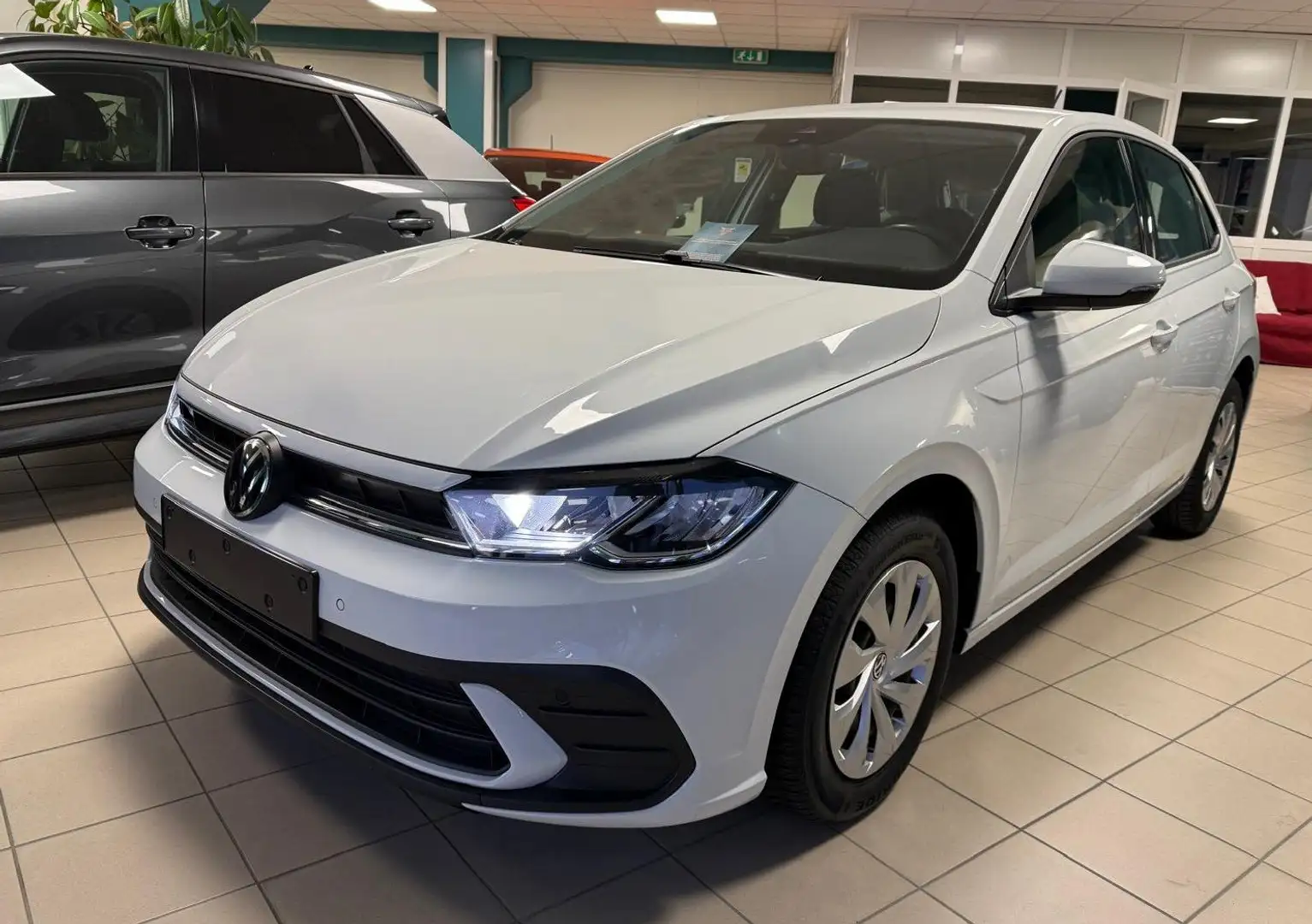 Volkswagen Polo Polo 5p 1.0 evo Comfortline 80cv Weiß - 1