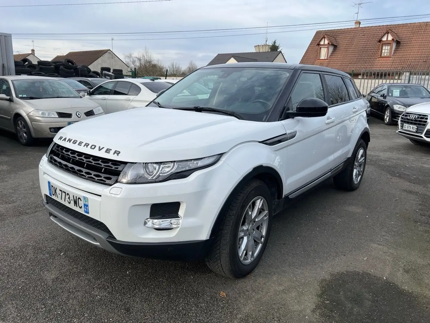 Land Rover Range Rover Evoque 2.2 TD4 DYNAMIC BVA MARK I Schwarz - 2