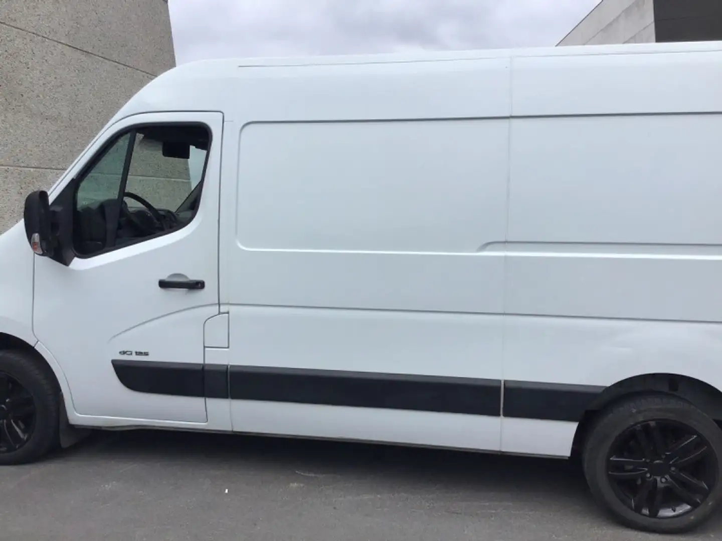 Renault Master F3300 L2H2 2.3 DCI 125CH GRAND CONFORT Blanc - 2