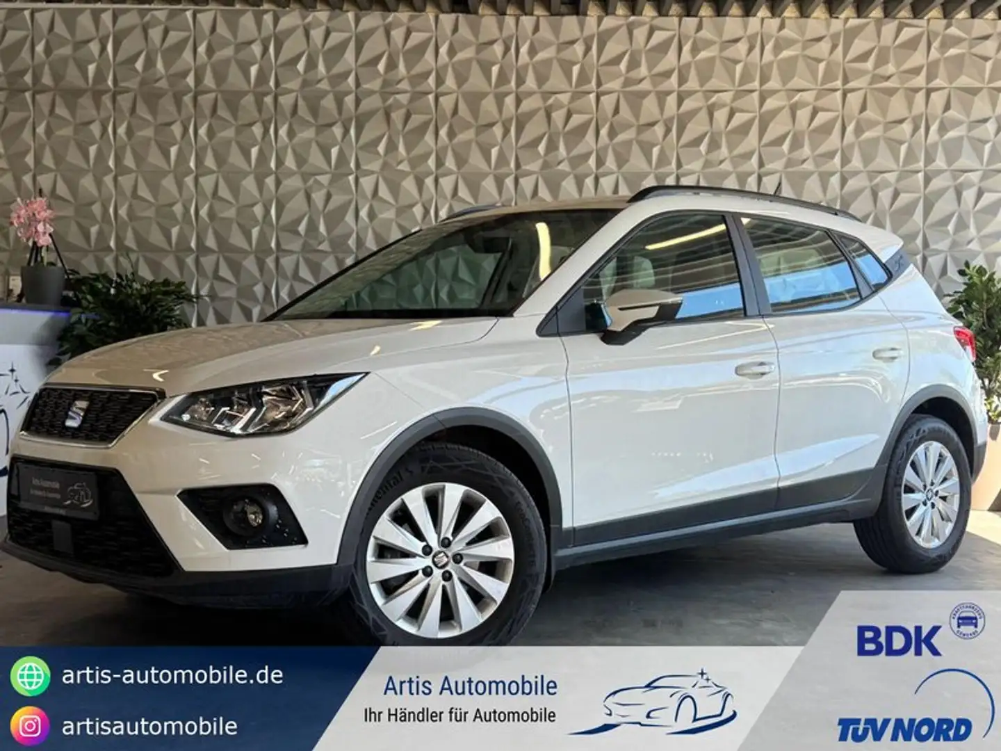 SEAT Arona Style CARPLAY-NAVI*SITZHEIZUNG*1.HAND Blanco - 1