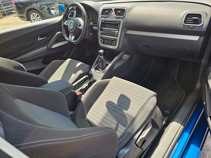 Volkswagen Scirocco 1.4 TSI 118 kW Xenon Dynaudio 1.Hand — photo 7