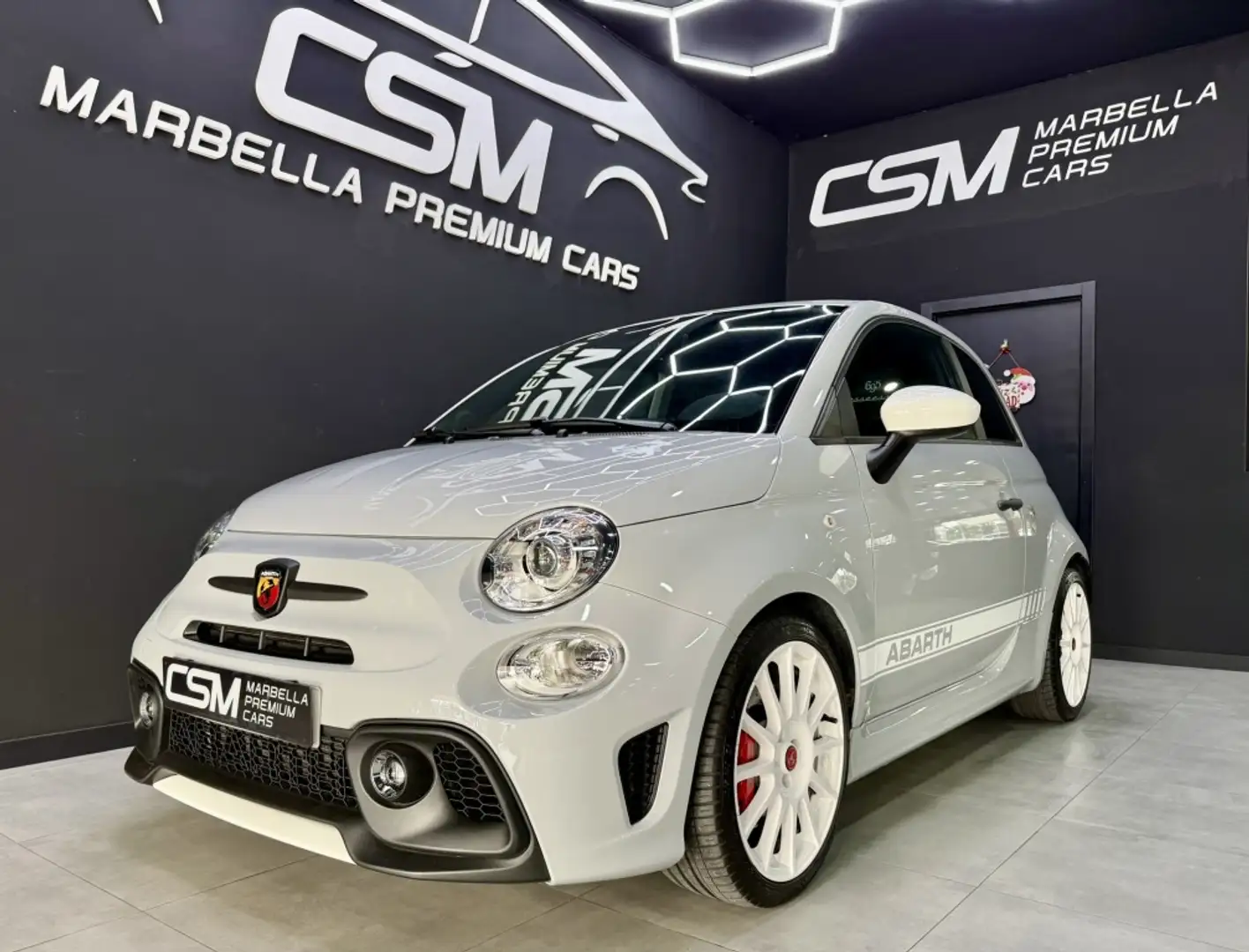 Abarth 695 1.4T JET ESSEESSE 132KW Gris - 1