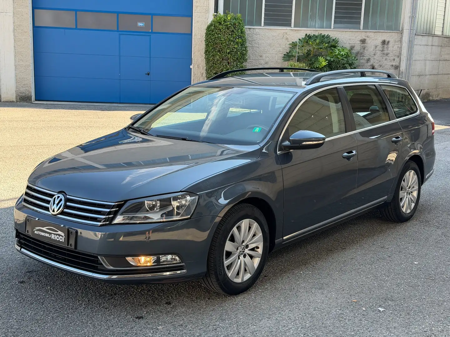 Volkswagen Passat Passat Var. 2.0 TDI DSG Comfort. BM.Tech Grau - 1