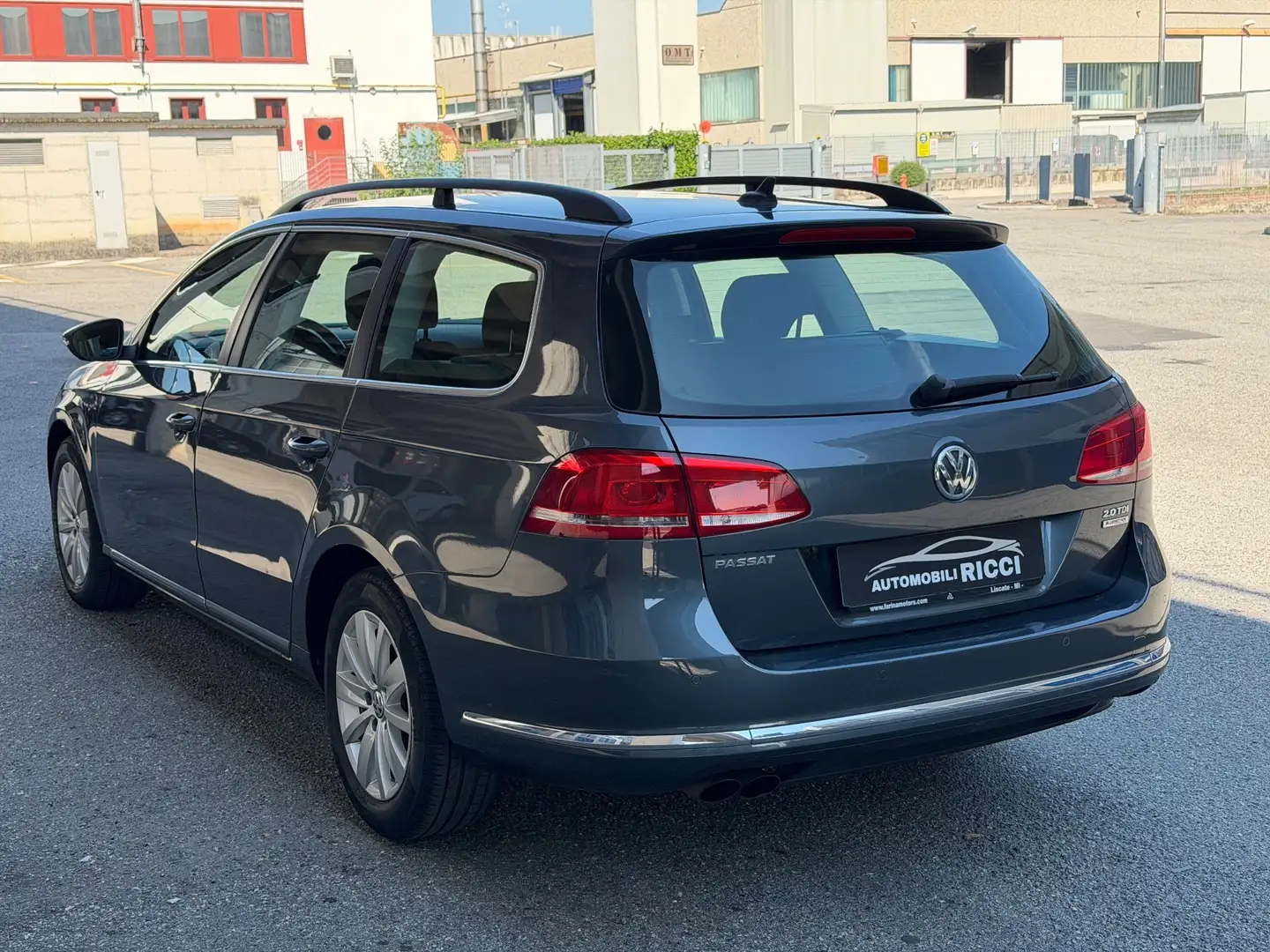 Volkswagen Passat Passat Var. 2.0 TDI DSG Comfort. BM.Tech Grau - 2