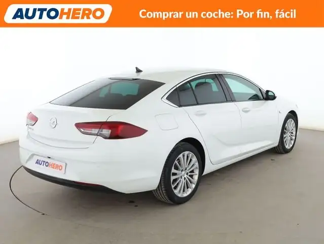 Opel Insignia view 6
