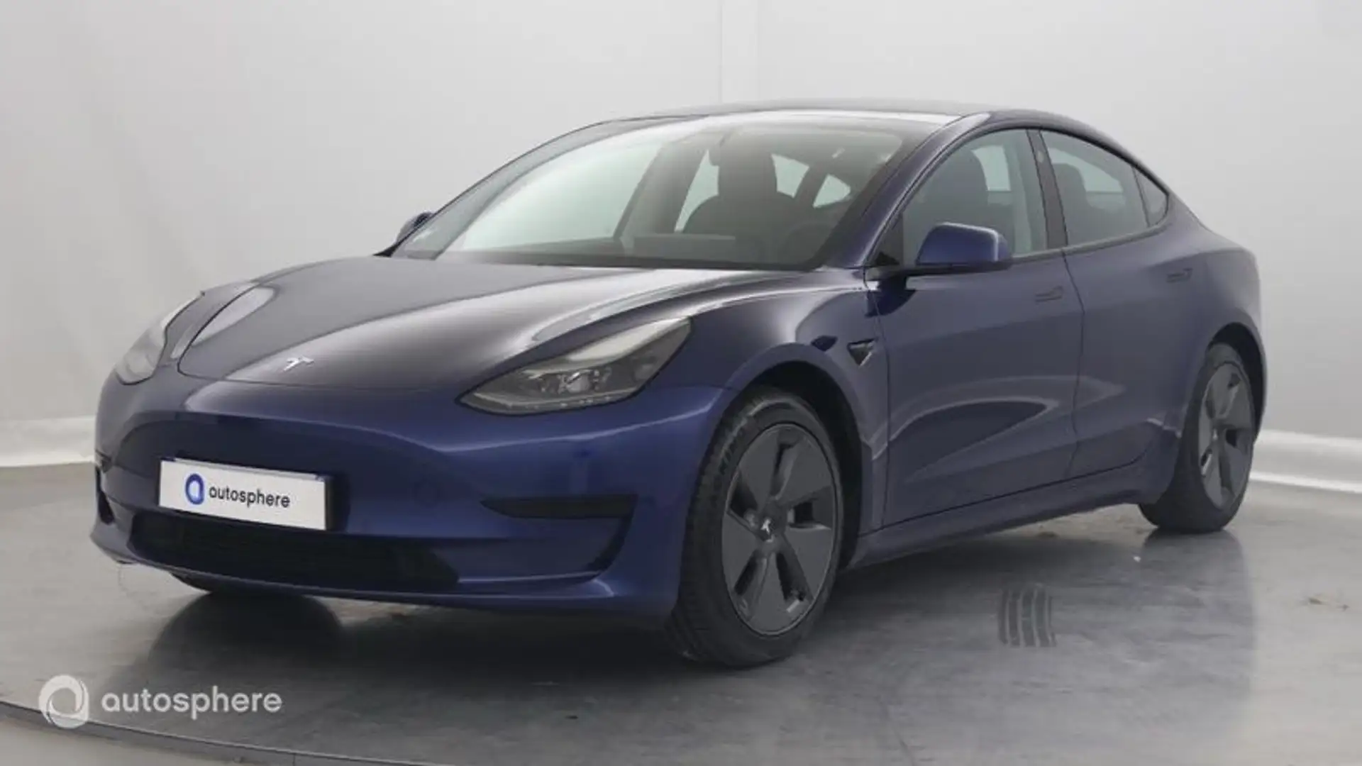Tesla Model 3 Standard RWD Plus MY21 - 1