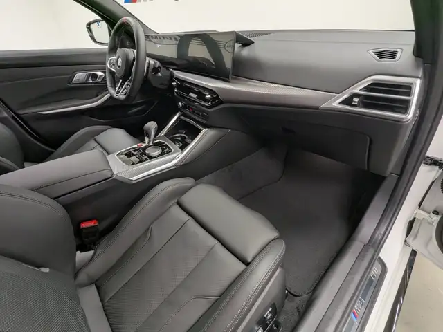 BMW M3 view 6