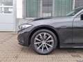BMW 318 i Tour.A Navi LED SHZ DrivAss ParkAss DAB Schwarz - thumbnail 3