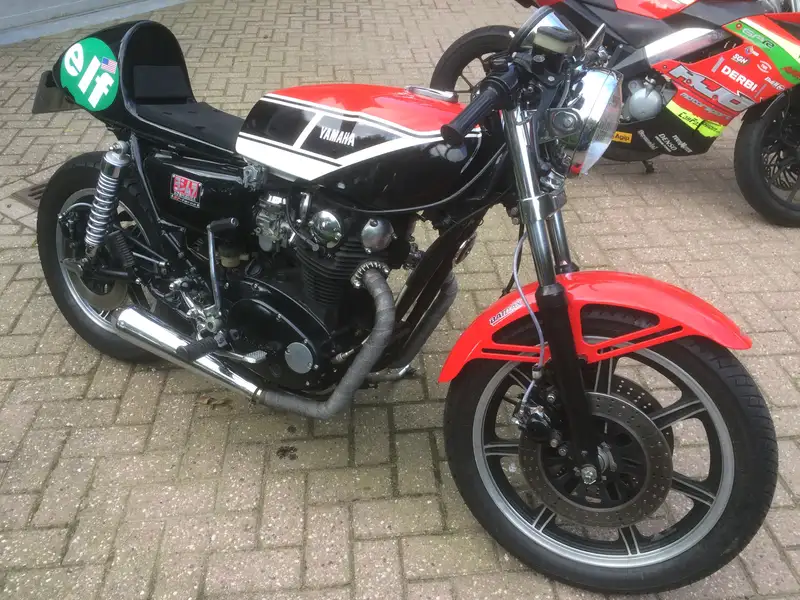 Yamaha XS 650 - foto 2