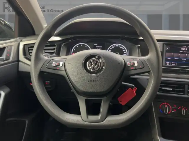 Volkswagen Polo view 11