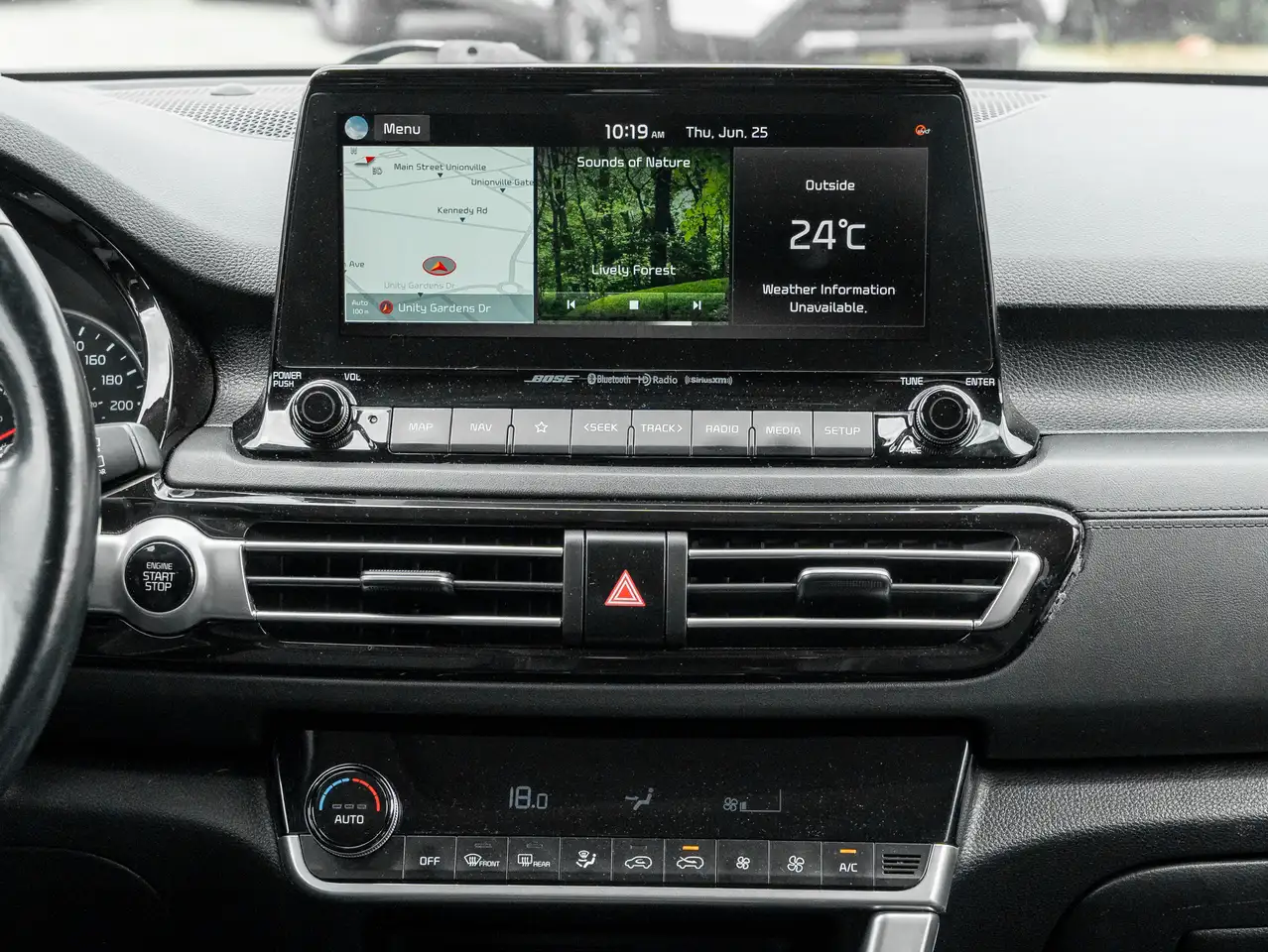 Kia Seltos снимка Kia Seltos