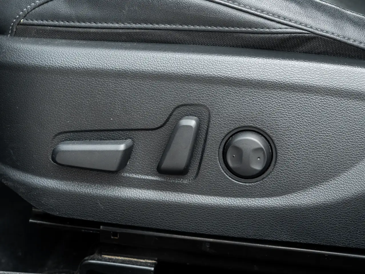 Kia Seltos снимка Kia Seltos