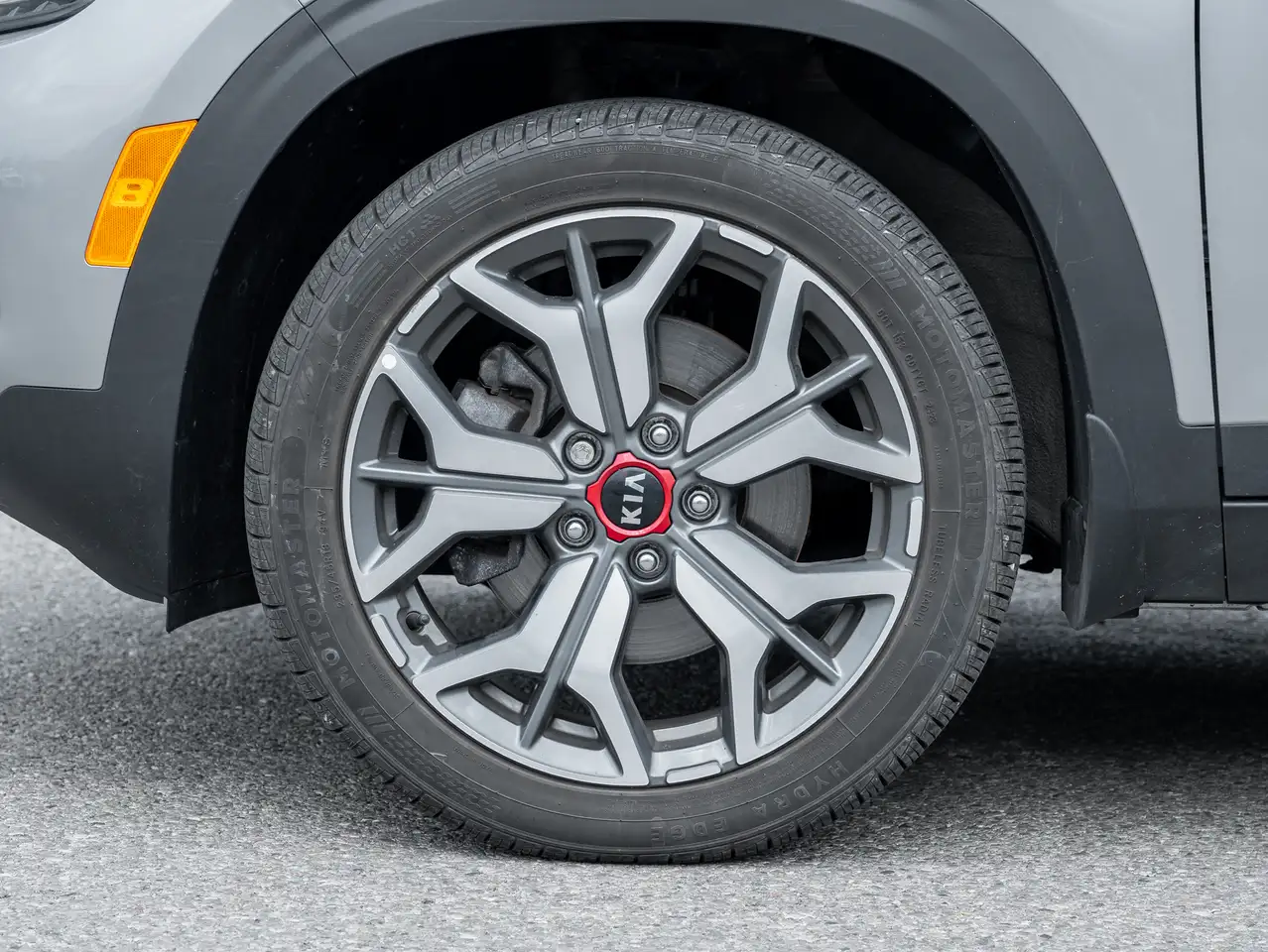 Kia Seltos снимка Kia Seltos