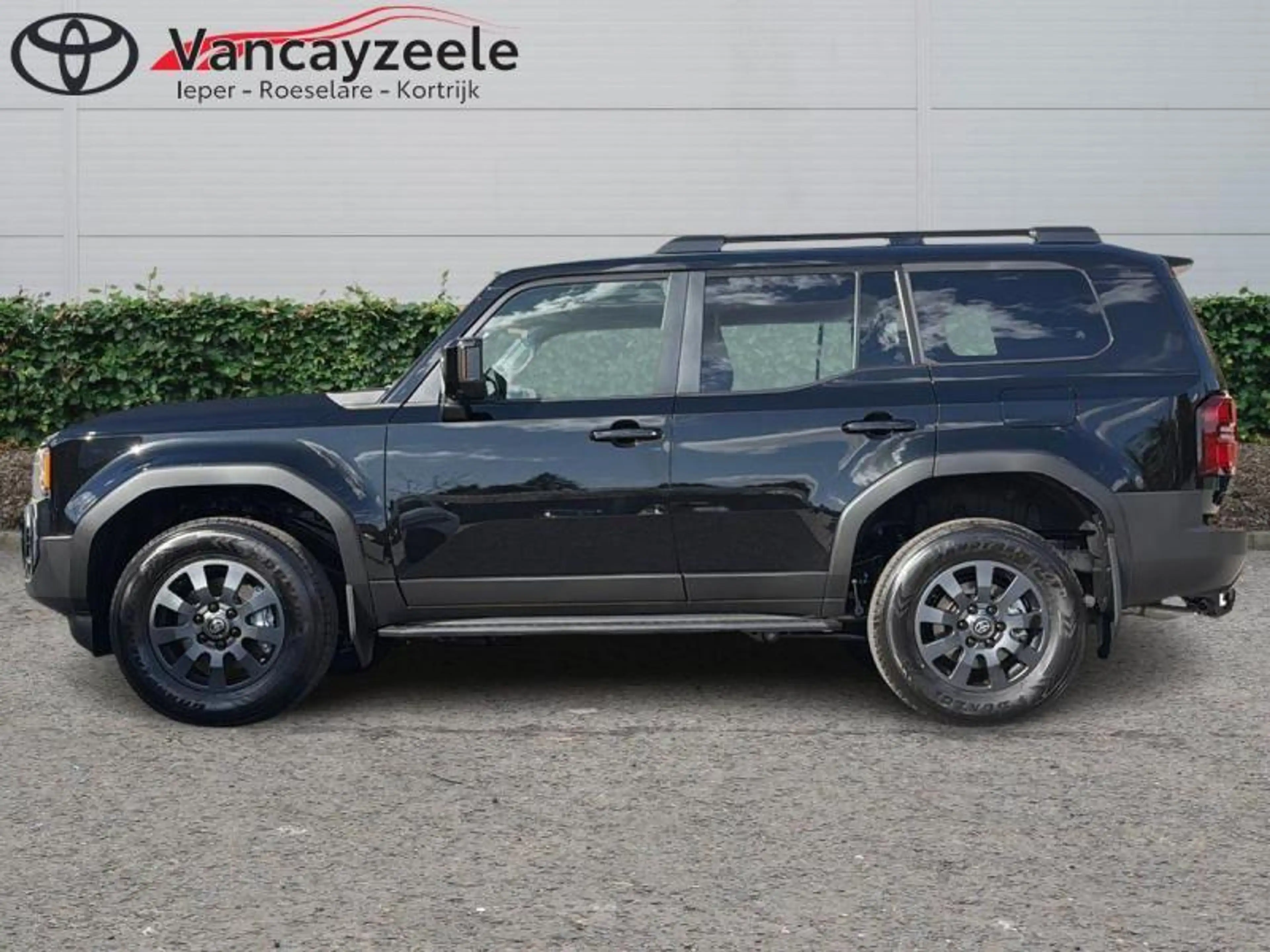 Toyota Land Cruiser VX 72851 + BTW — photo 5