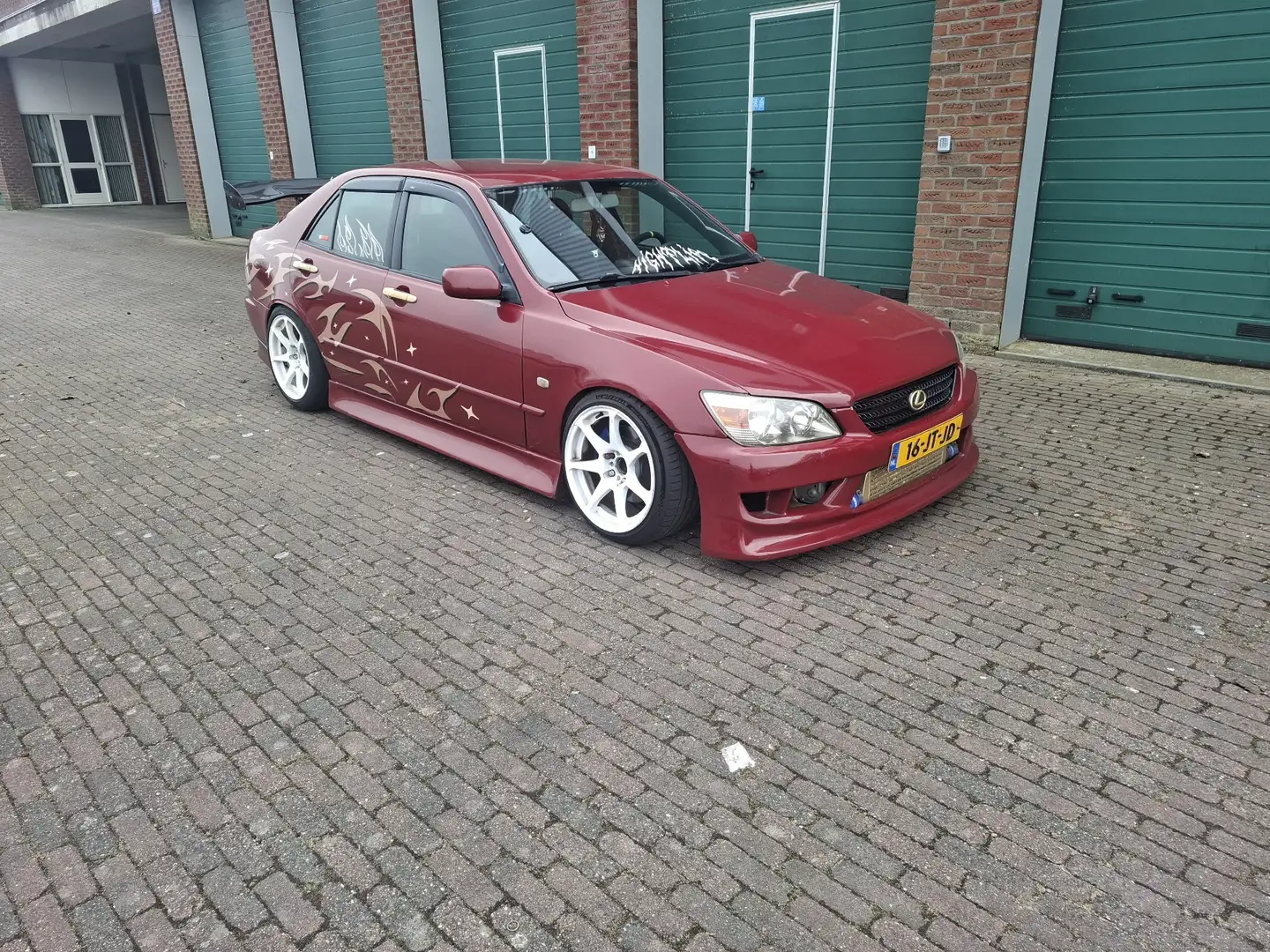 Lexus IS 200 200 Business Rot - 1