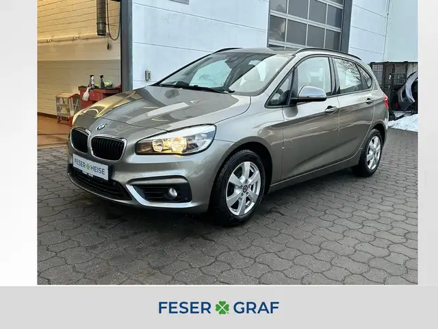 BMW 218 i Active Tourer Advantage SHZ/PDC/Bluetooth
