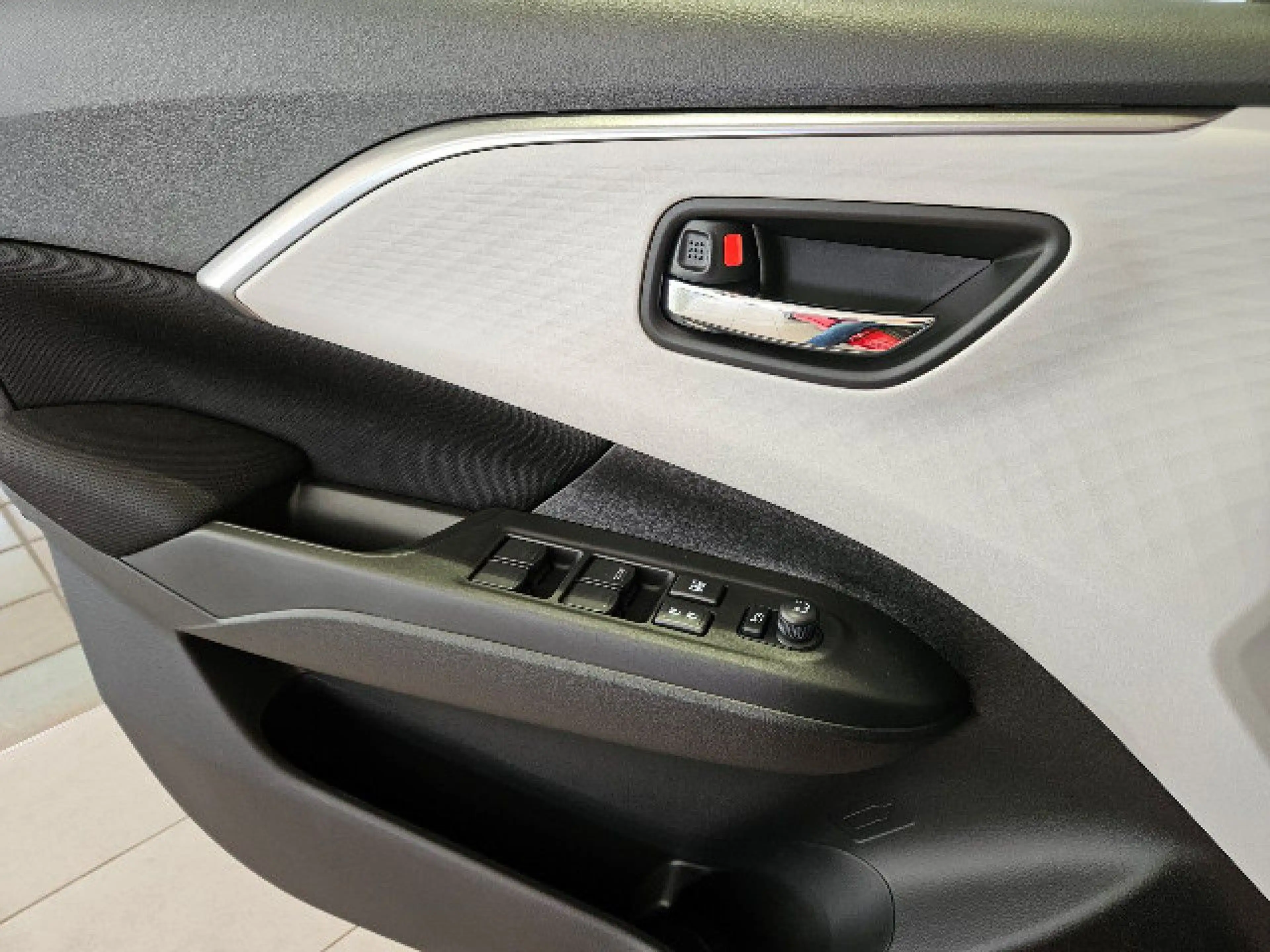 Suzuki Swift 1.2 Hybrid Comfort+ AHK LED ACC Navi  Klimaa — photo 6