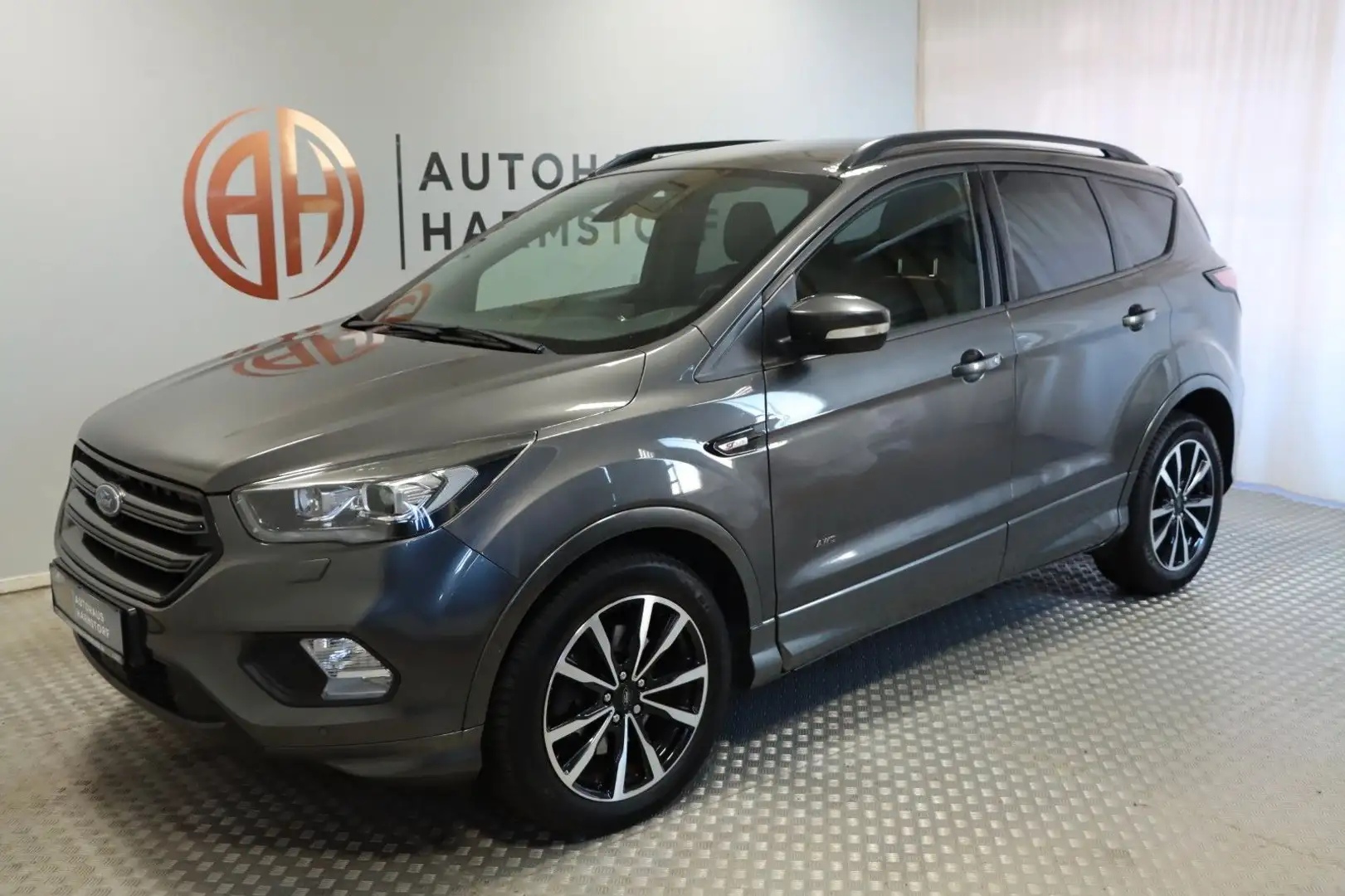 Ford Kuga ST-Line Allrad AHK Kein VK an Privat Grijs - 2
