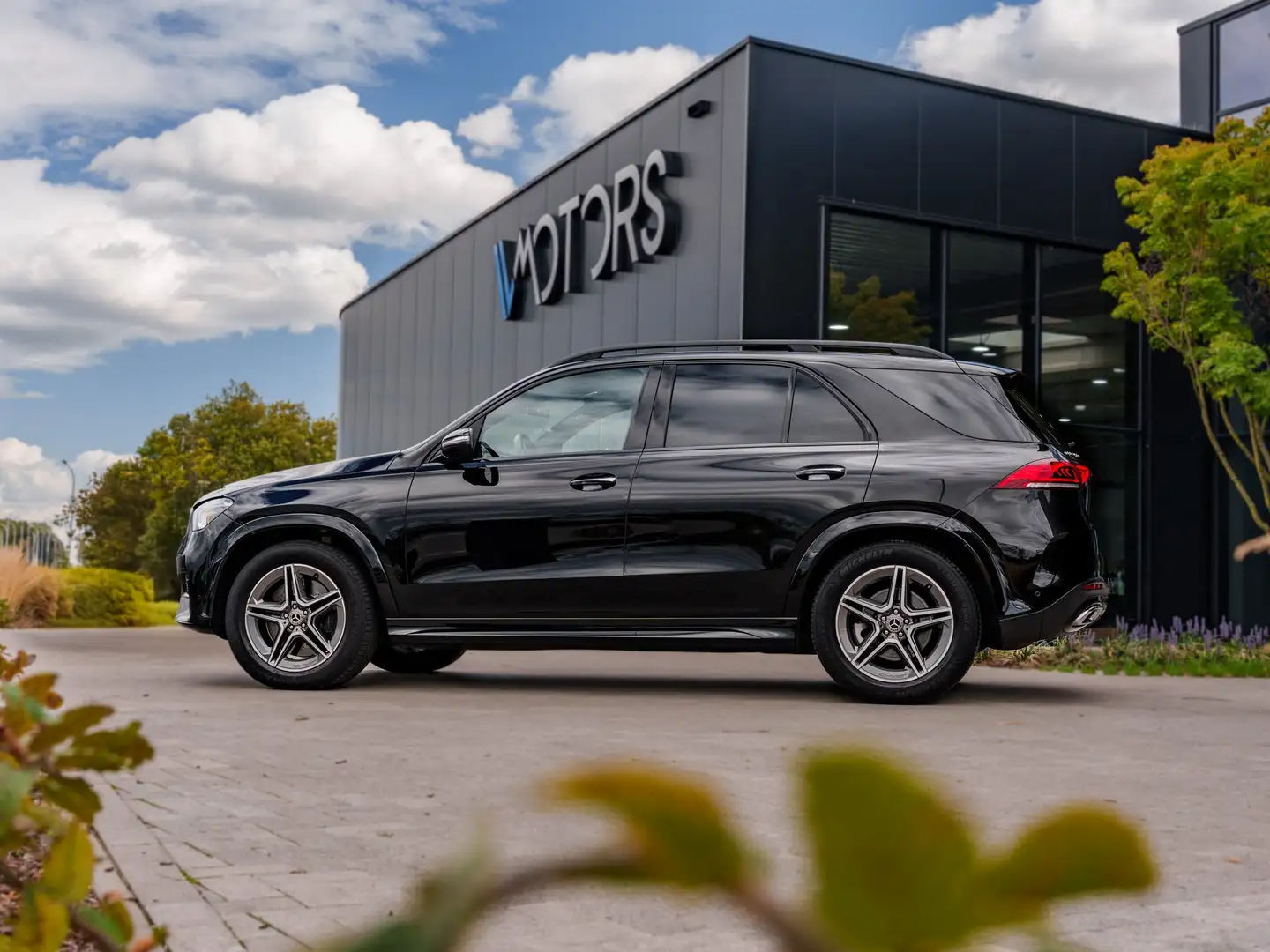 Mercedes-Benz GLE 450 4Matic - AMG - Burmester - pano - 360° camera Zwart - 2