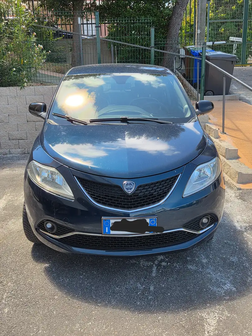 Lancia Ypsilon Ypsilon 0.9 t.air Mya ecochic metano 80cv Blu/Azzurro - 2