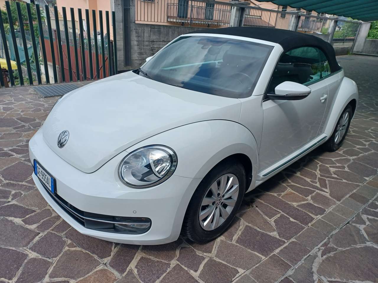 Volkswagen Maggiolino Cabrio