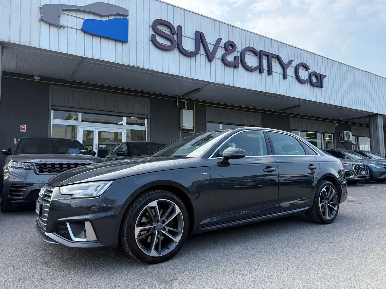 Audi A4 S LINE 150cv s-tronic / BERLINA