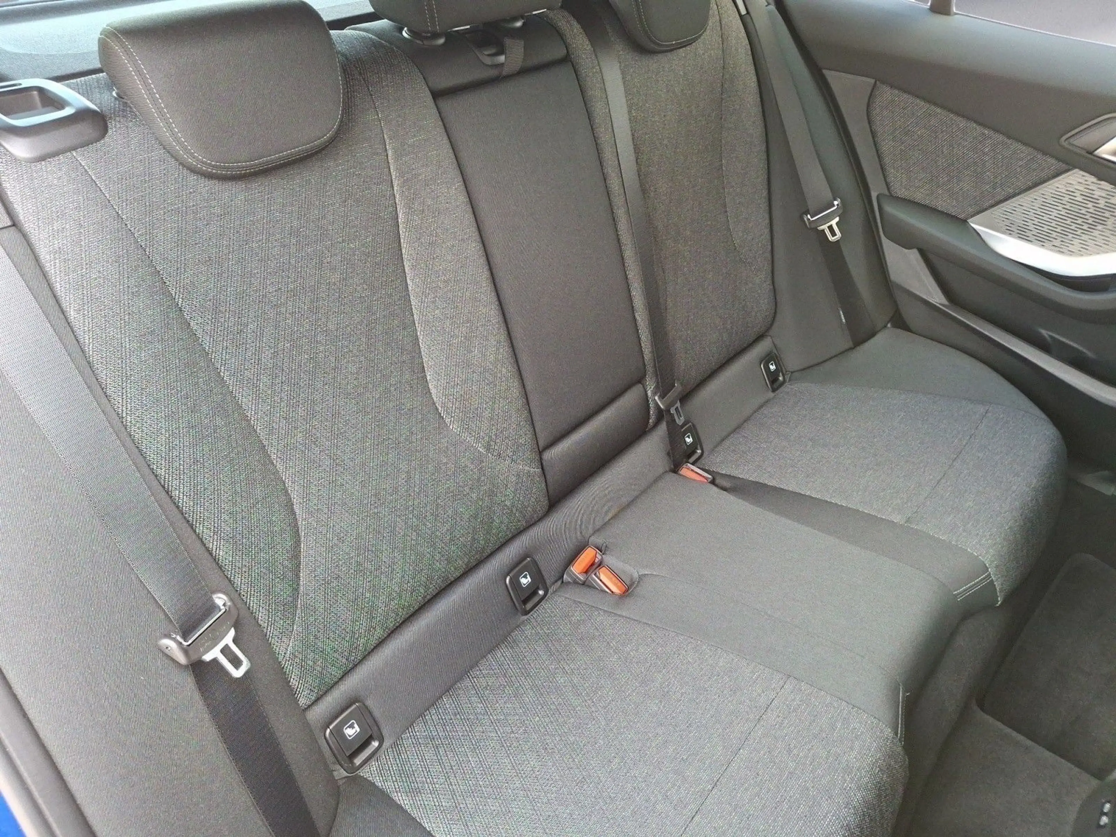 BMW 120 d M Sport Navi Head-Up RFK Komfortzugang — photo 14