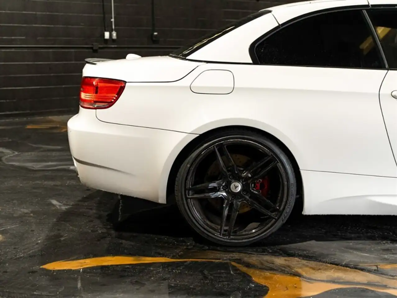 BMW M3 снимка BMW M3
