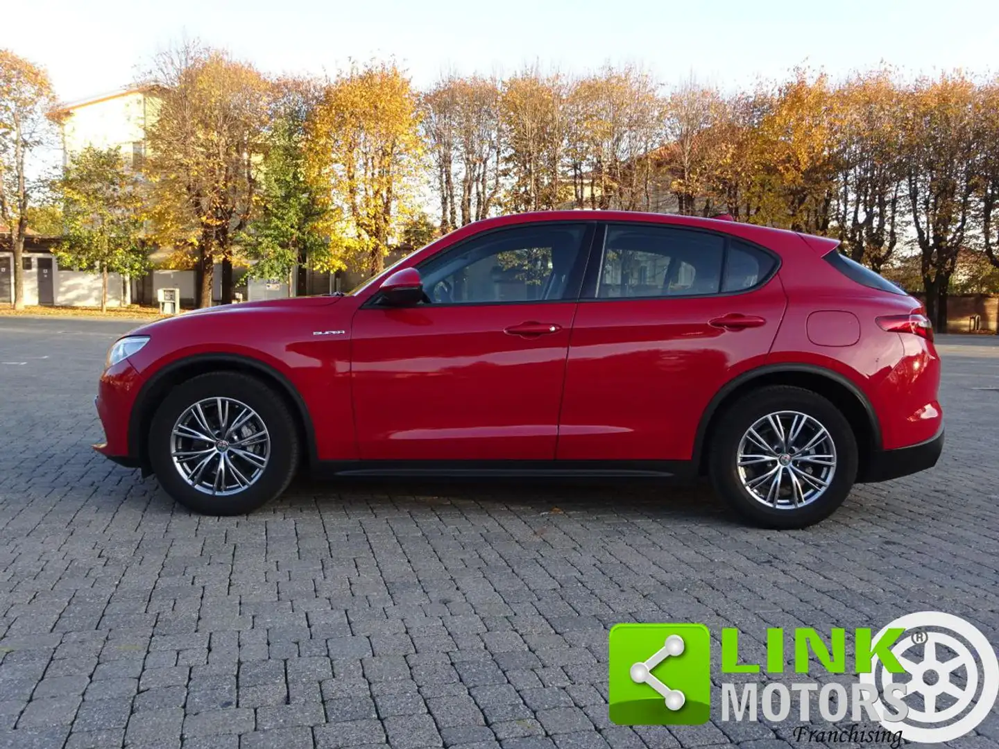 Alfa Romeo Stelvio 2.2 Turbodiesel 160 CV AT8 RWD Super Rosso - 2
