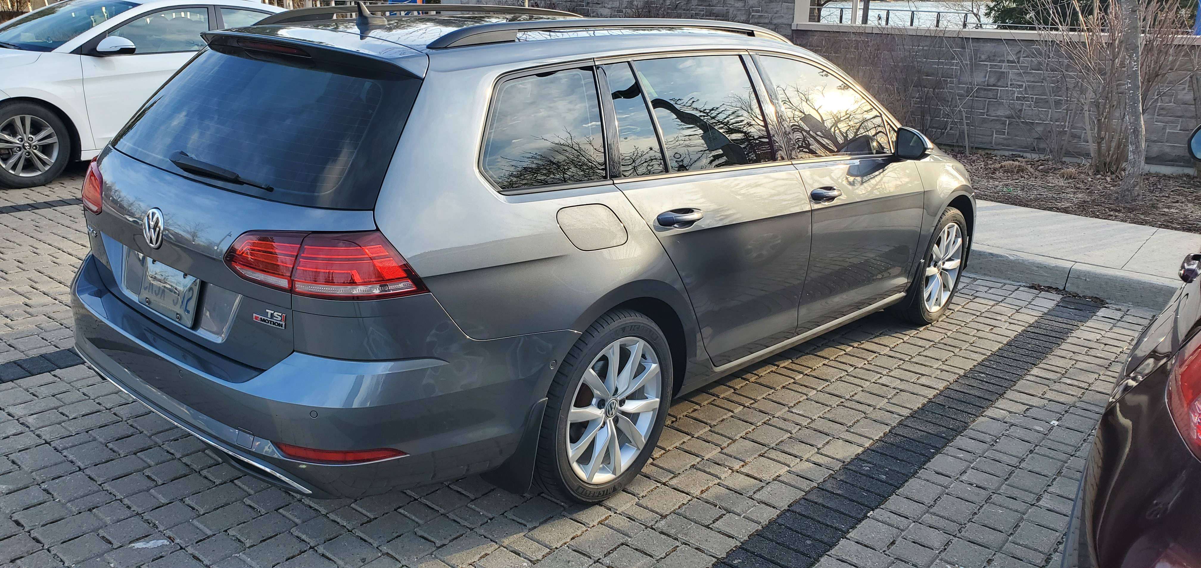 2018 Volkswagen Golf Sportwagen Comfortline 4Motion alt 5