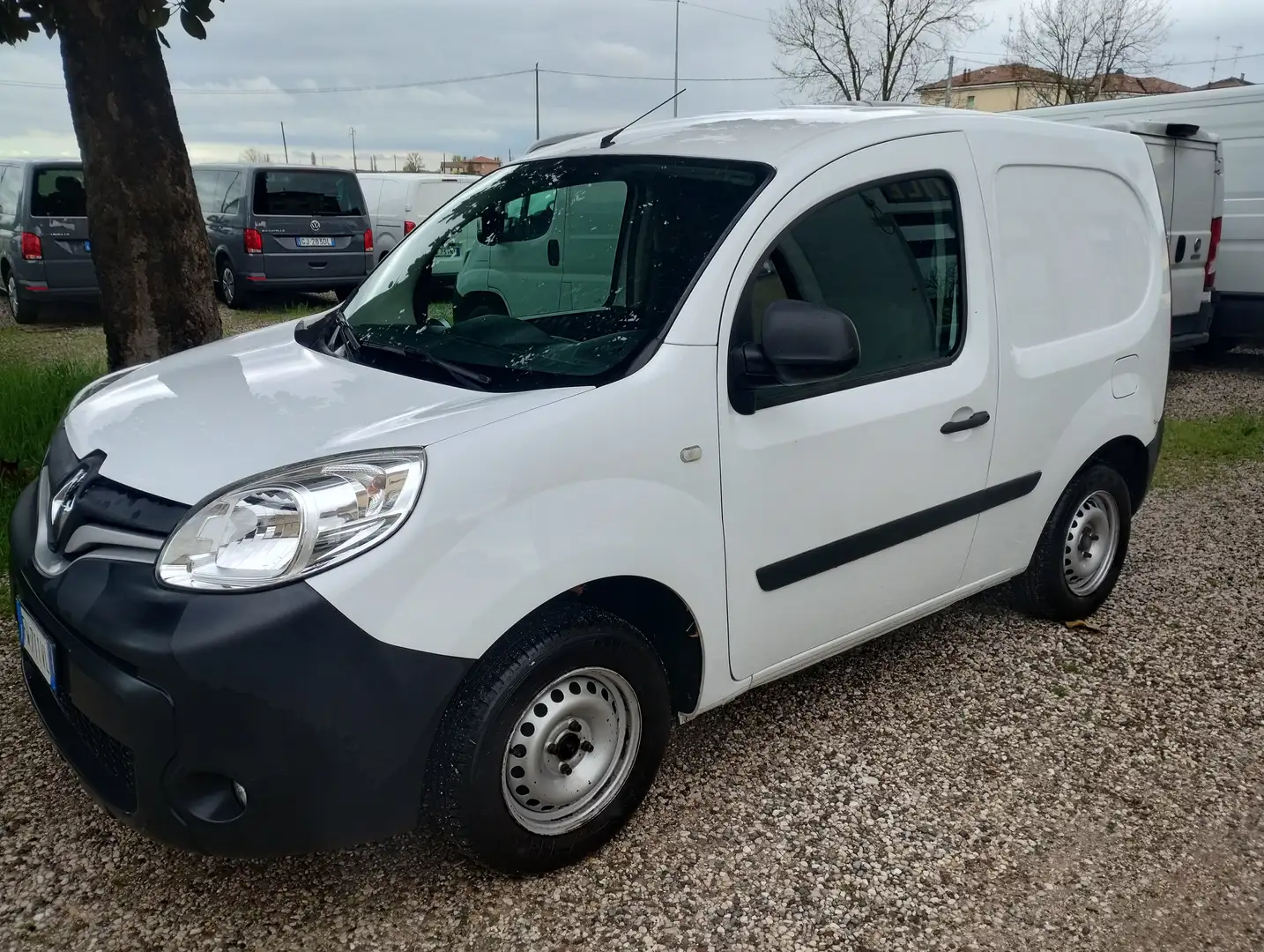Renault Kangoo 1.5 dCi 75CV S&S 3p. Express Compact Blanc - 2