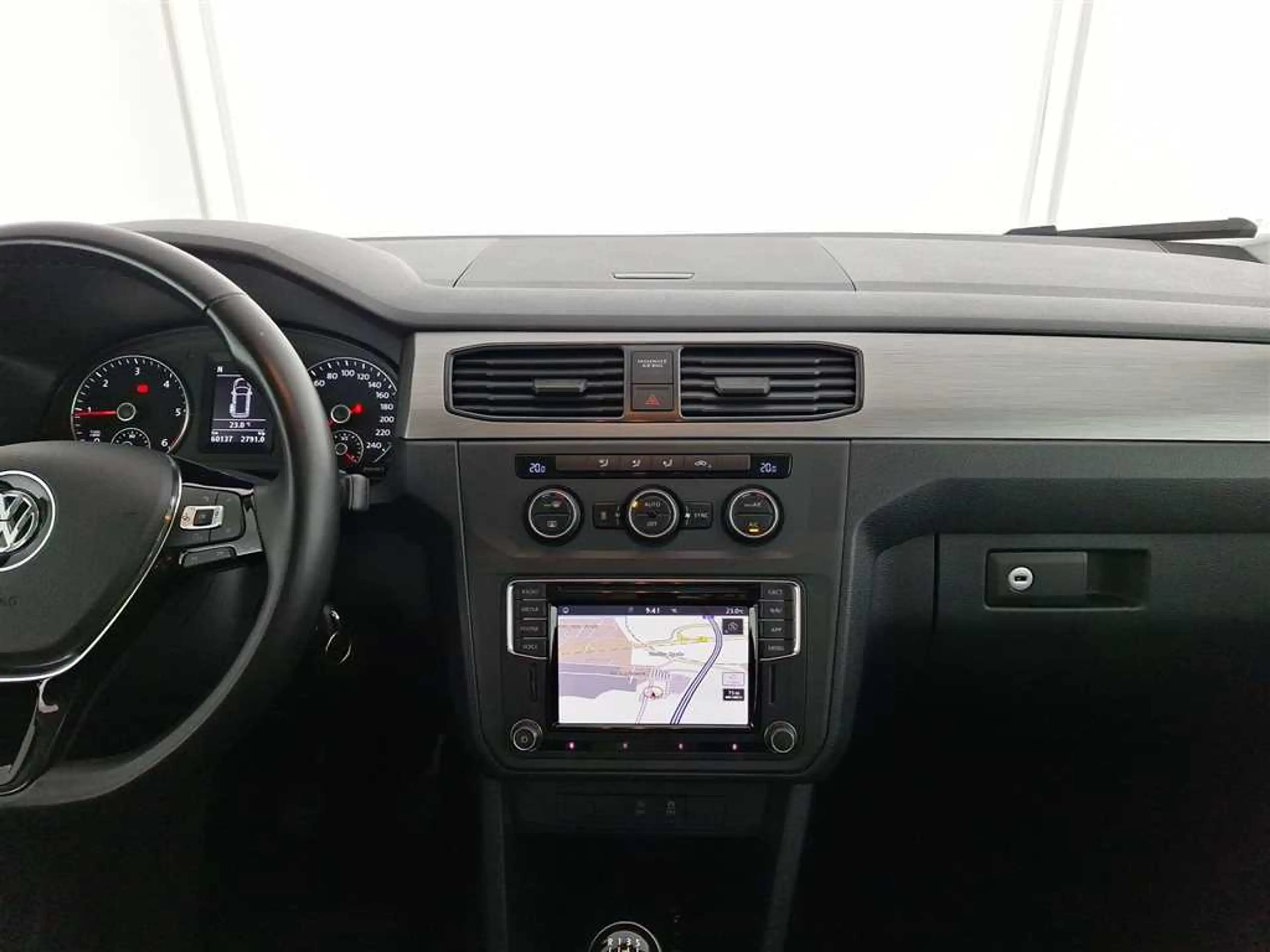 Volkswagen Caddy Trendline 2.0 TDI 4MOTION — photo 13