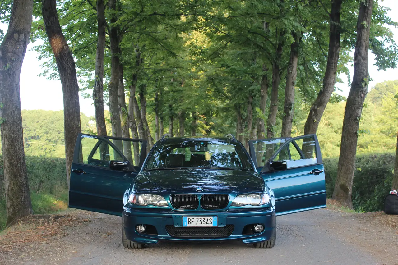 BMW 318i Touring, foto 5