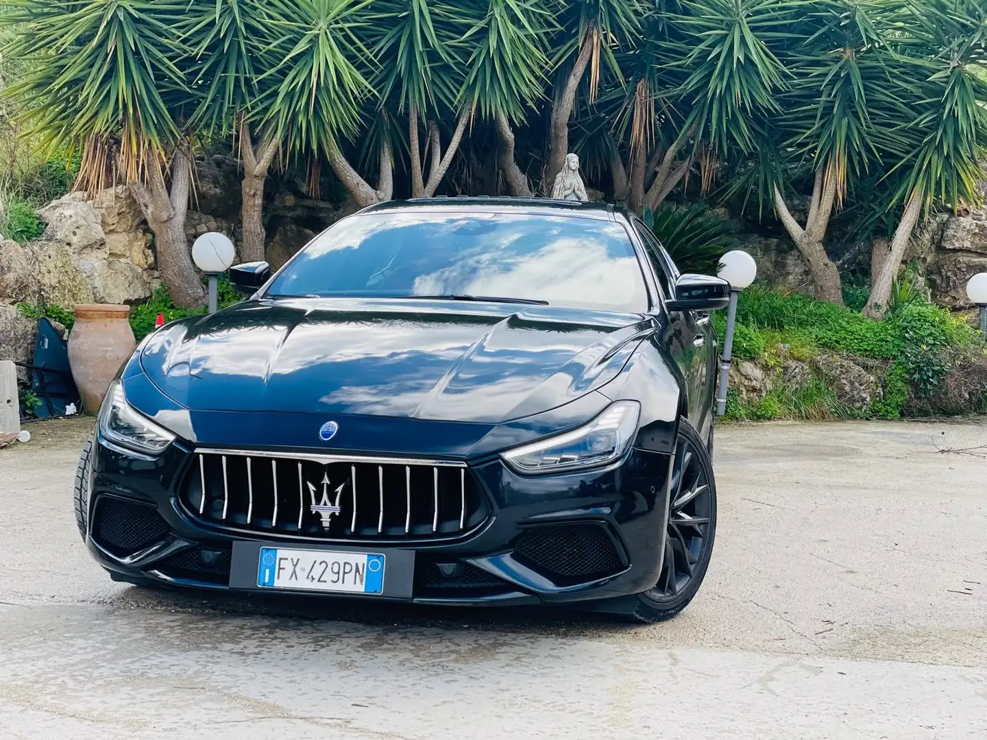 Maserati Ghibli Gran sport Nero - 1