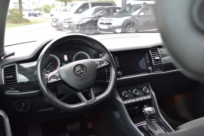 Skoda Kodiaq Style 4x4 2.0 TDI *AHK*E-SITZE*TOTWI*360* — photo 9