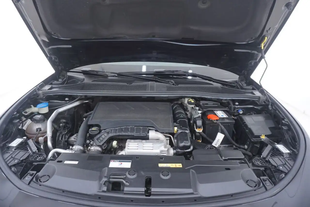 Peugeot 308 — photo 13 sur 15