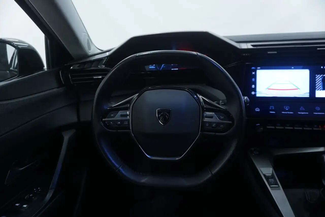 Peugeot 308 — photo 11 sur 15