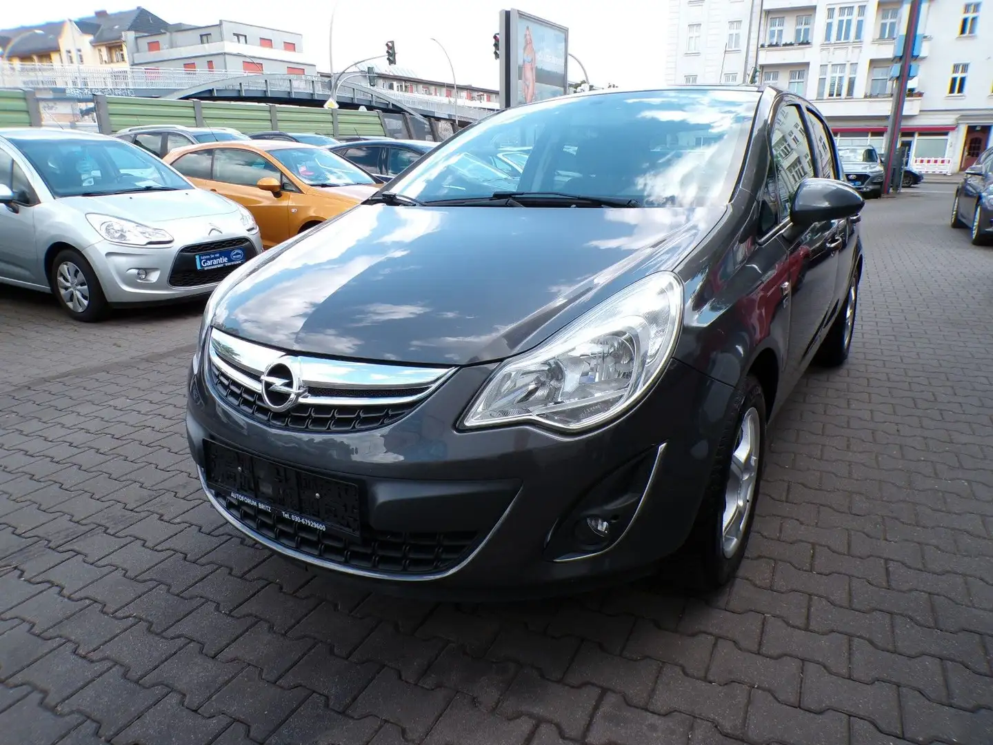 Opel Corsa 1.4 150 Jahre Opel 74kW Automatik Grau - 1